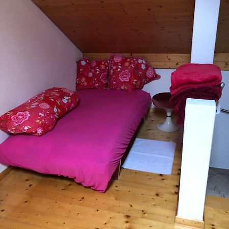 Gemuetliche Ferienwohnung Mit Garten Biasca Zewnętrze zdjęcie